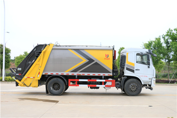 东风专底D3L后装压缩垃圾车
