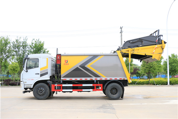 东风专底D3L后装压缩垃圾车