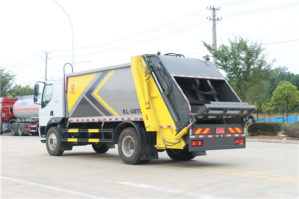 东风柳汽乘龙14方压缩垃圾车