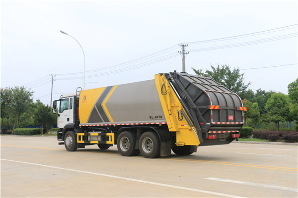 重汽汕德卡后八轮20方压缩垃圾车
