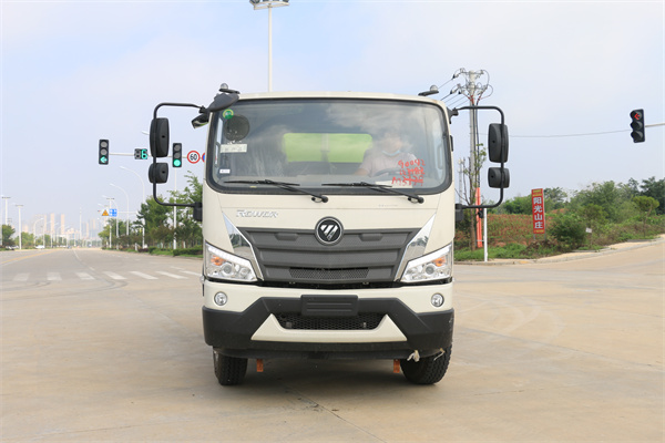 国六江淮骏铃V7  8方 吸污车