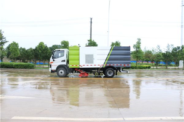 江淮骏铃9方洗扫车「全能洗扫专清疑难杂症」