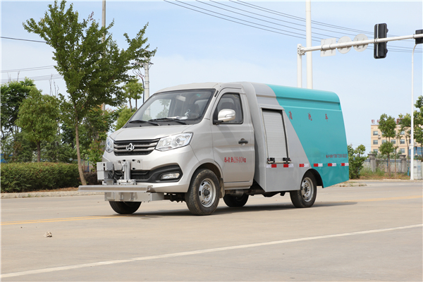 长安小型路面清洗车「全能洗扫专清疑难杂症」